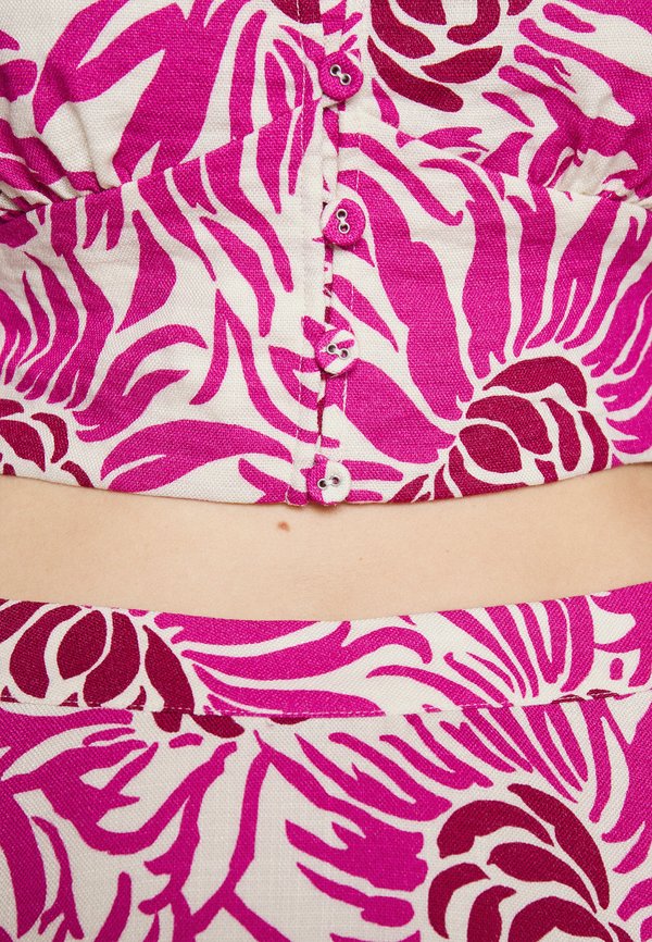 Diane von Furstenberg  DOVER