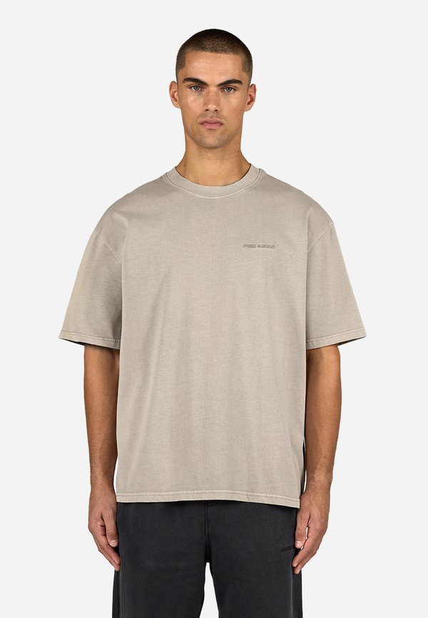 Pegador LOGO OVERSIZED TEE