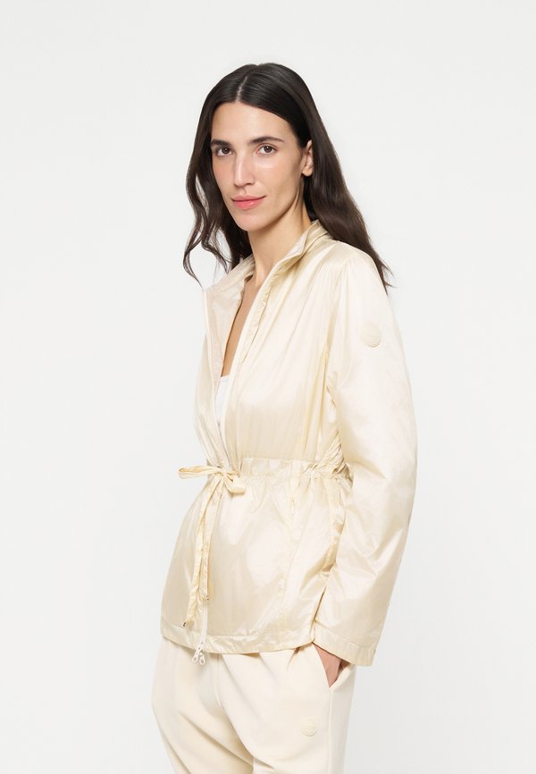 Colmar Originals