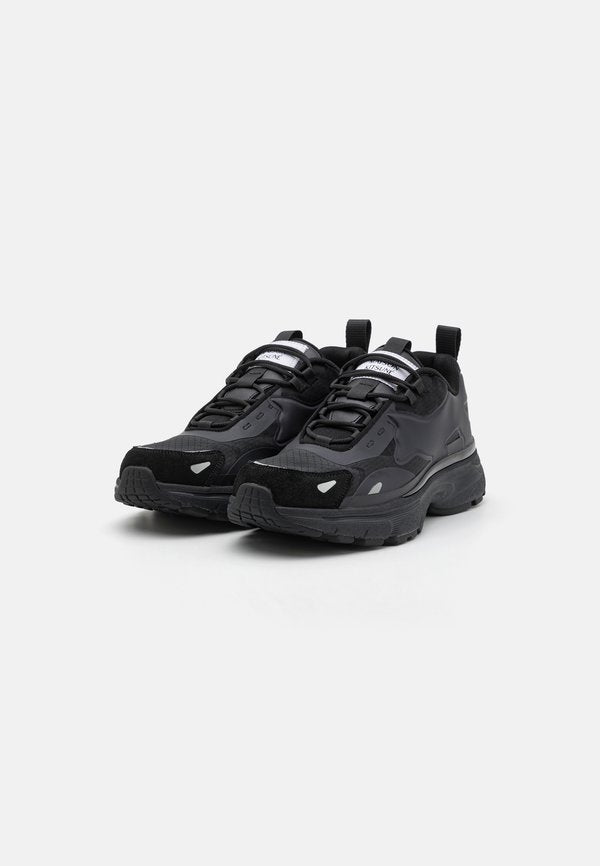 Maison Kitsuné SORA RUNNERS
