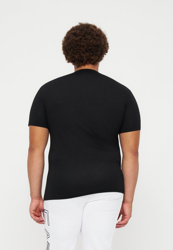 EA7 Emporio Armani