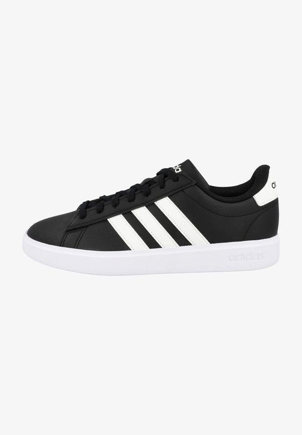 adidas Sportswear GRAND COURT CLOUDFOAM COMFORT - Training shoe - core black footwear white core black