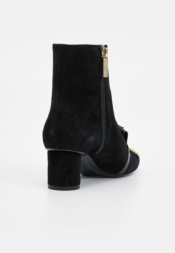 Pollini