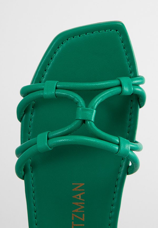 Stuart Weitzman