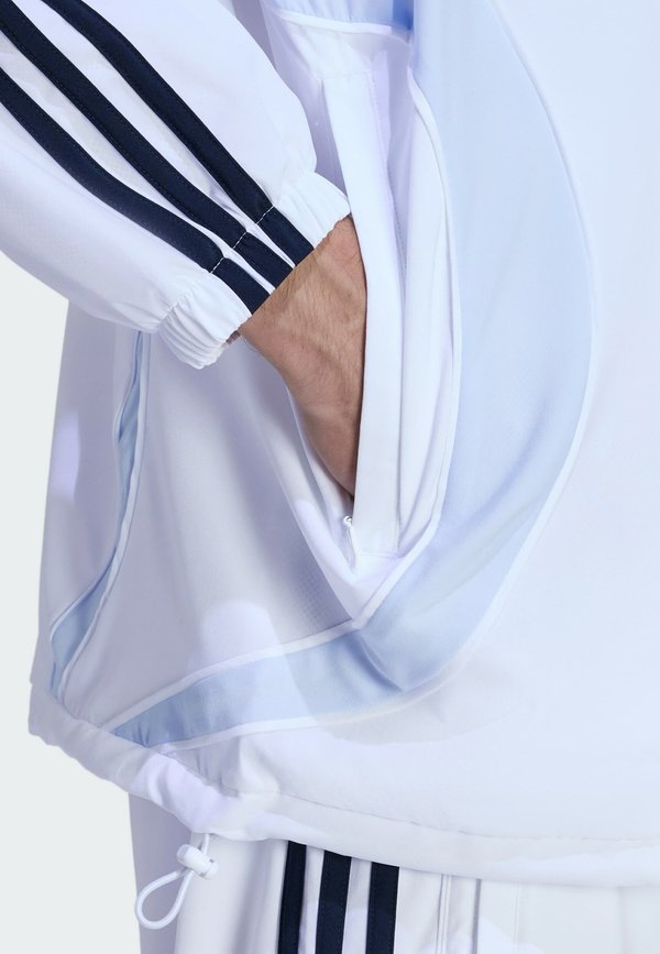 adidas Originals TEAMGEIST