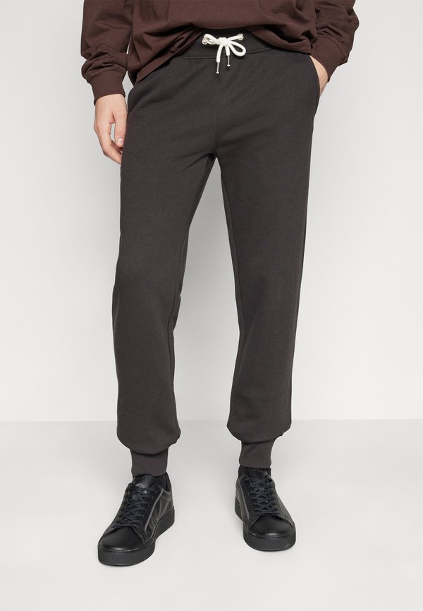Pier One by Zalando