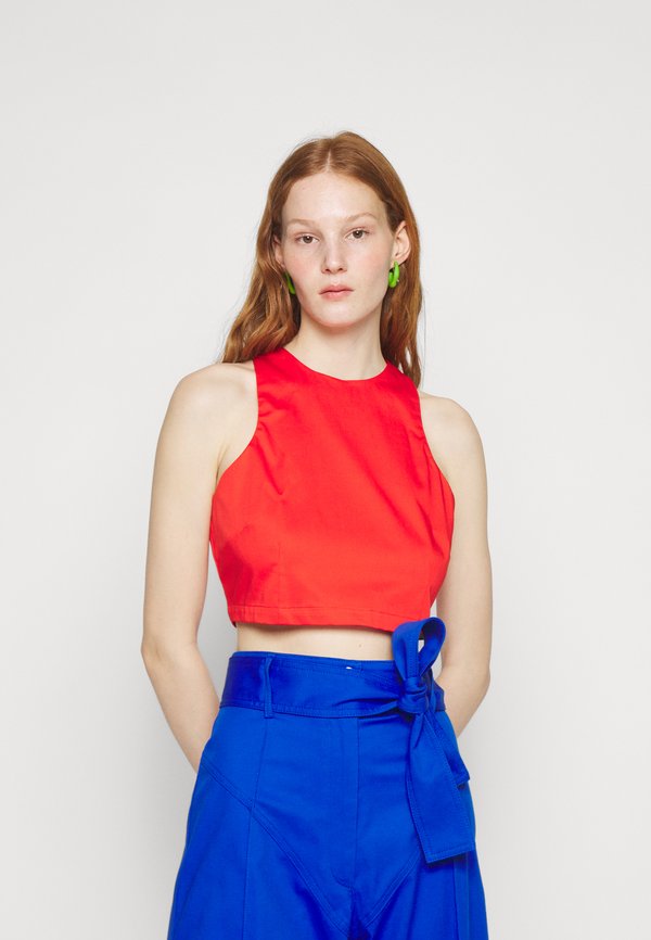 Sara Battaglia CROP