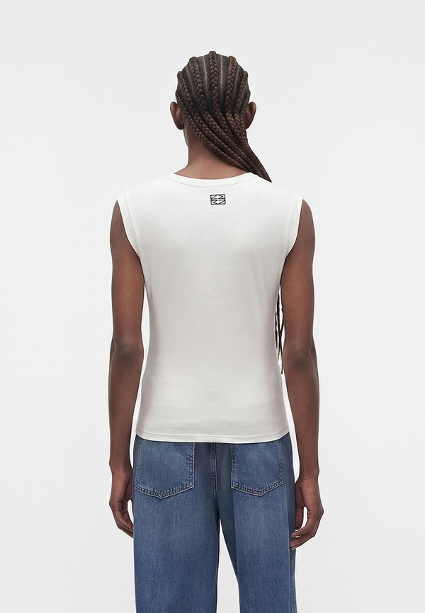 Noisy May NMLEGA CAPSLEEVE O NECK