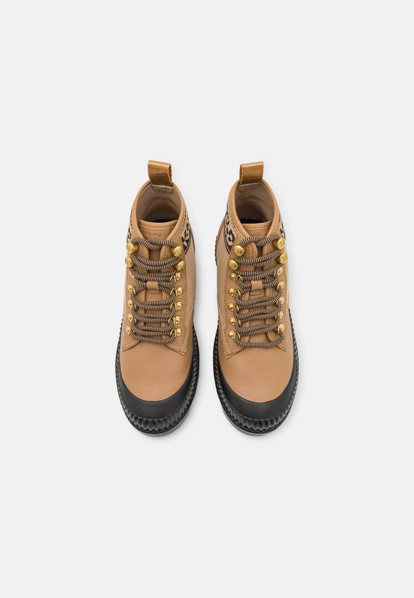 KARL LAGERFELD TREKKA SPEKULUM MID LACE