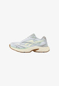 Reebok BELWAVE - Training shoe - moon chalk lightsage