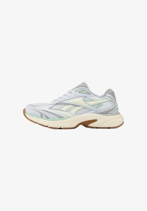 Reebok BELWAVE - Training shoe - moon chalk lightsage