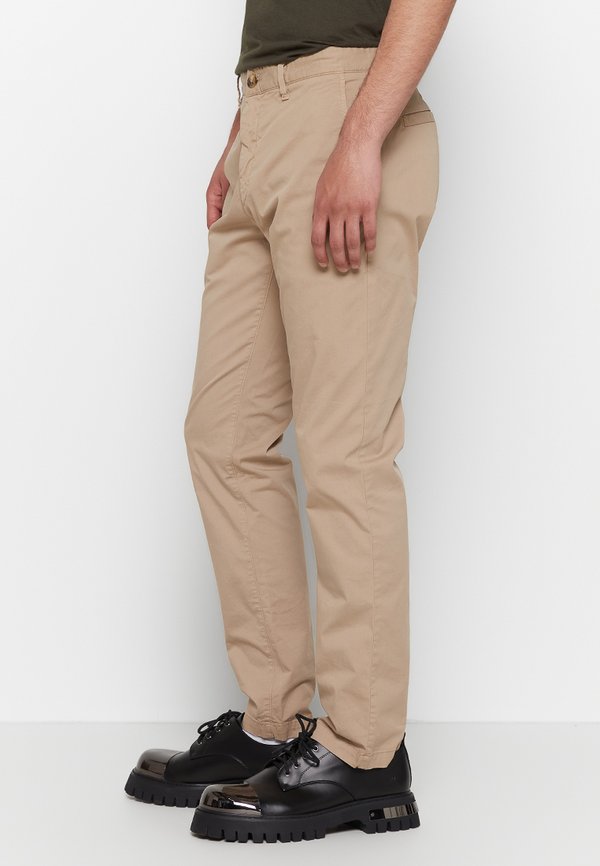 NN.07 KARL REGULAR FIT