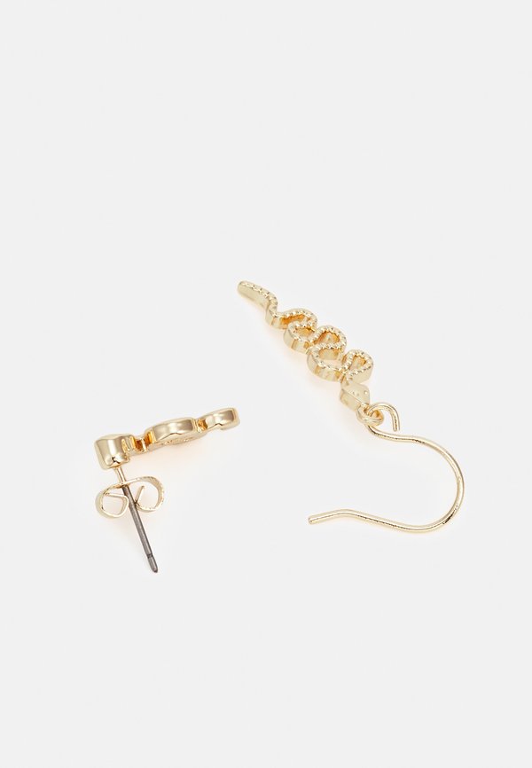 Pieces PCSNALLY EARRINGS 4 PACK