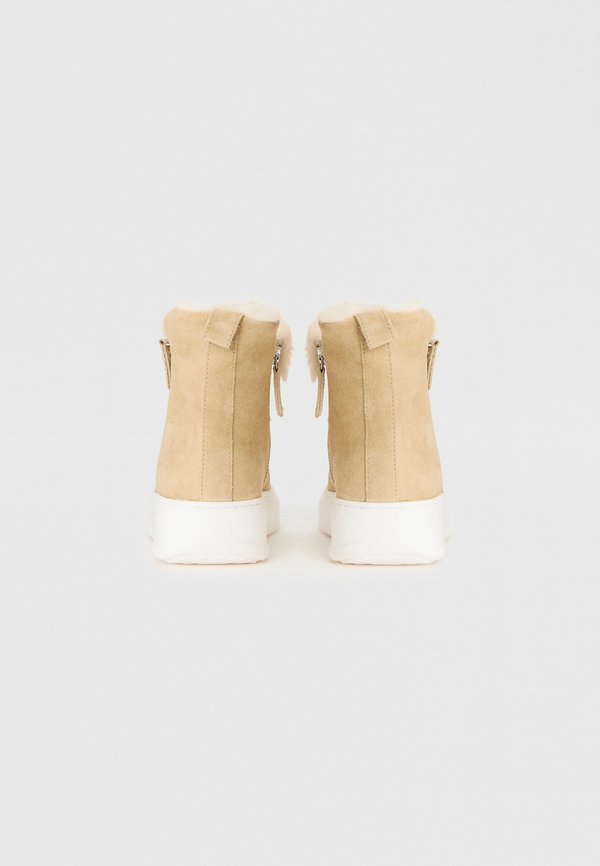 Scholl BROOKLYN