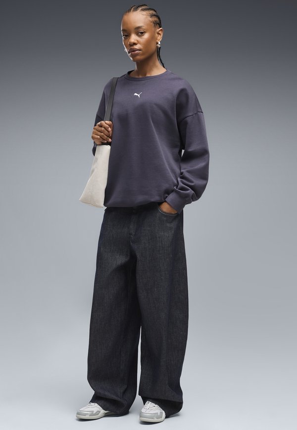 Puma ESS OVERSIZED CREW FL - Sweatshirt - inky depths