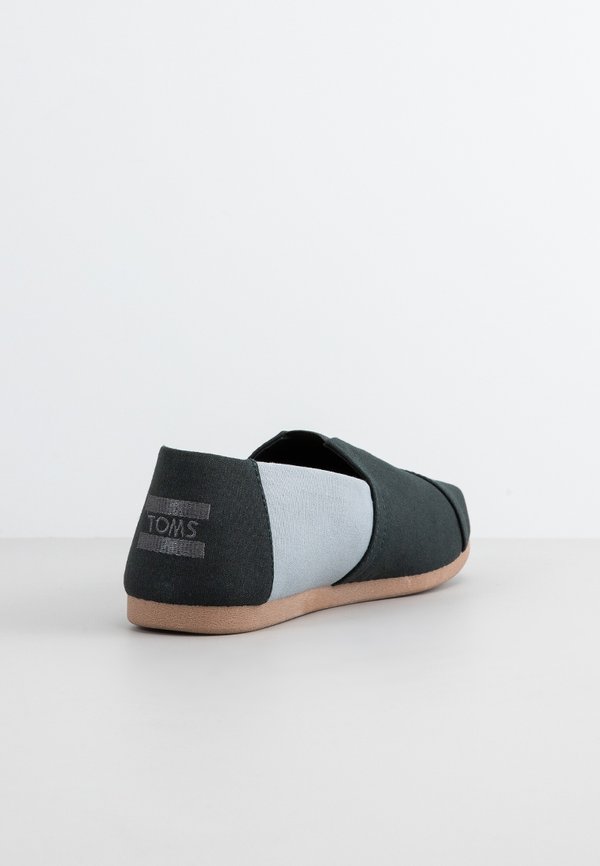 TOMS ALPARGATA