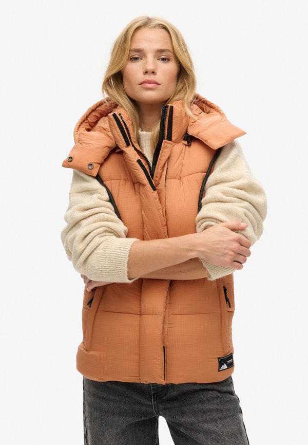 Superdry & Co TOUCHLINE
