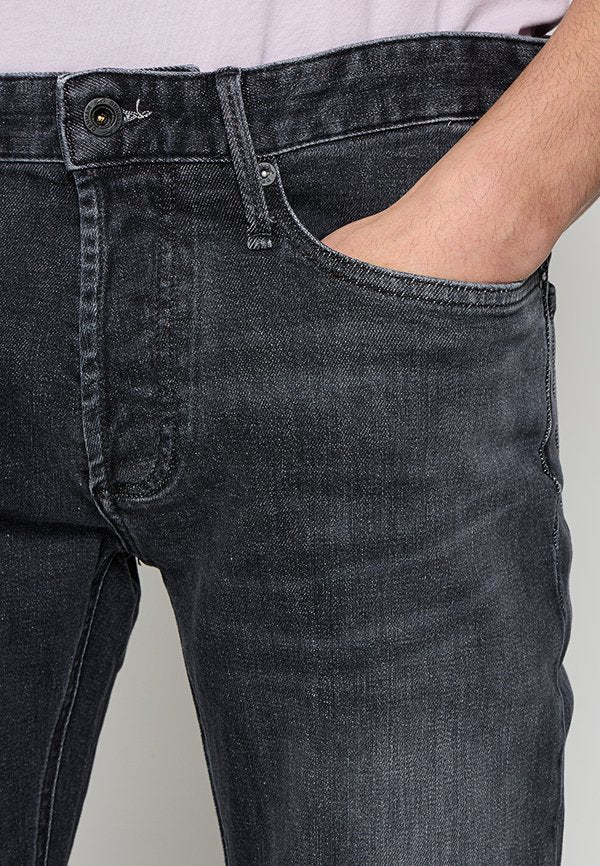 Denham RAZOR
