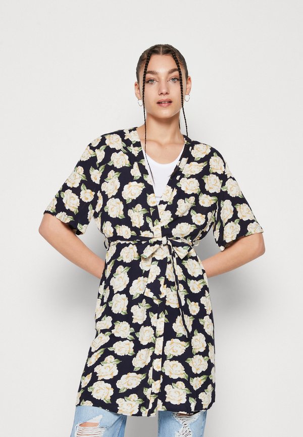 Pieces PCNYA 2/4 SLEEVE KIMONO