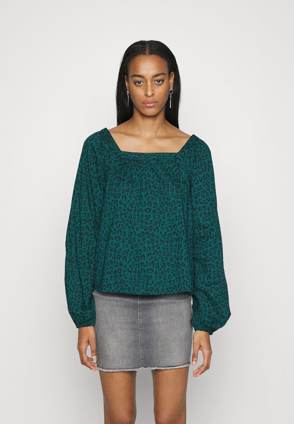 Gap Tall