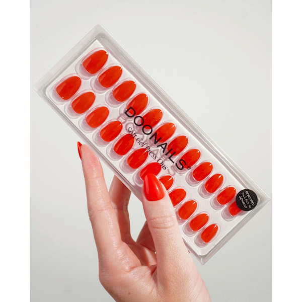 Künstliche Nägel, Soft Gel Press Ons Fire Short Round Doonails