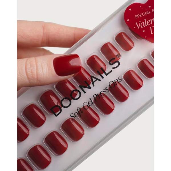 Künstliche Nägel, Soft Gel Press Ons Short Heartbreaker Doonails