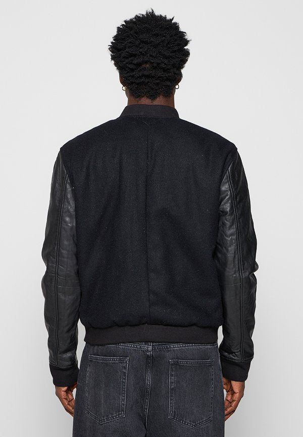 Lee Cooper OTHELLO