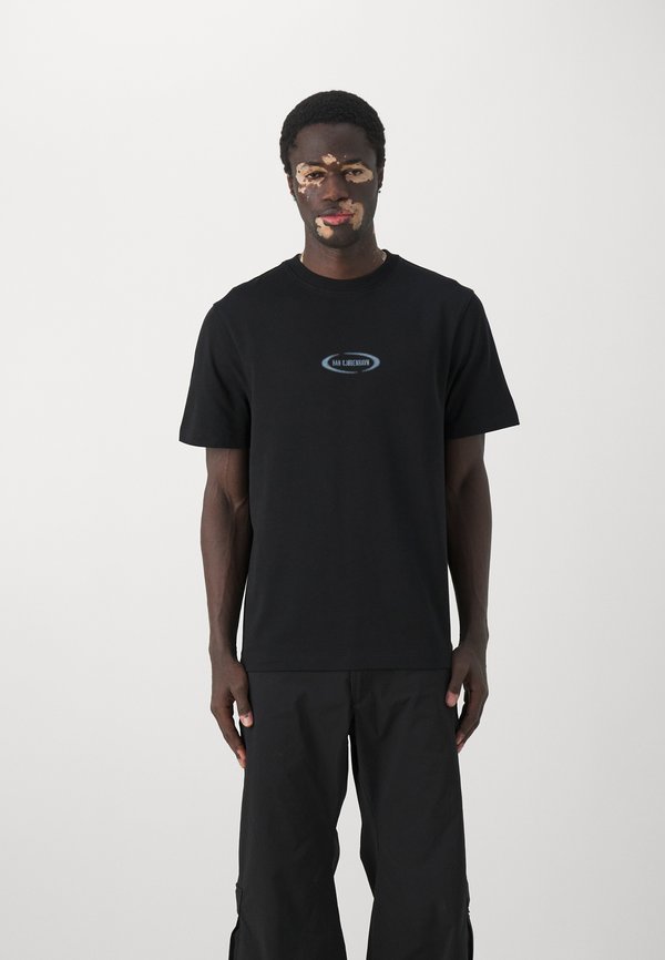 Han Kjøbenhavn SHORT SLEEVE RETRO LOGO UNISEX
