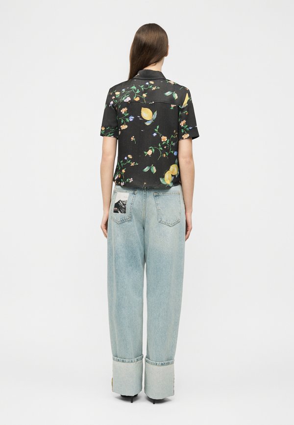 MOSCHINO JEANS