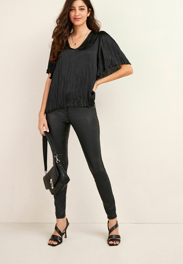 Next SHORT SLEEVE