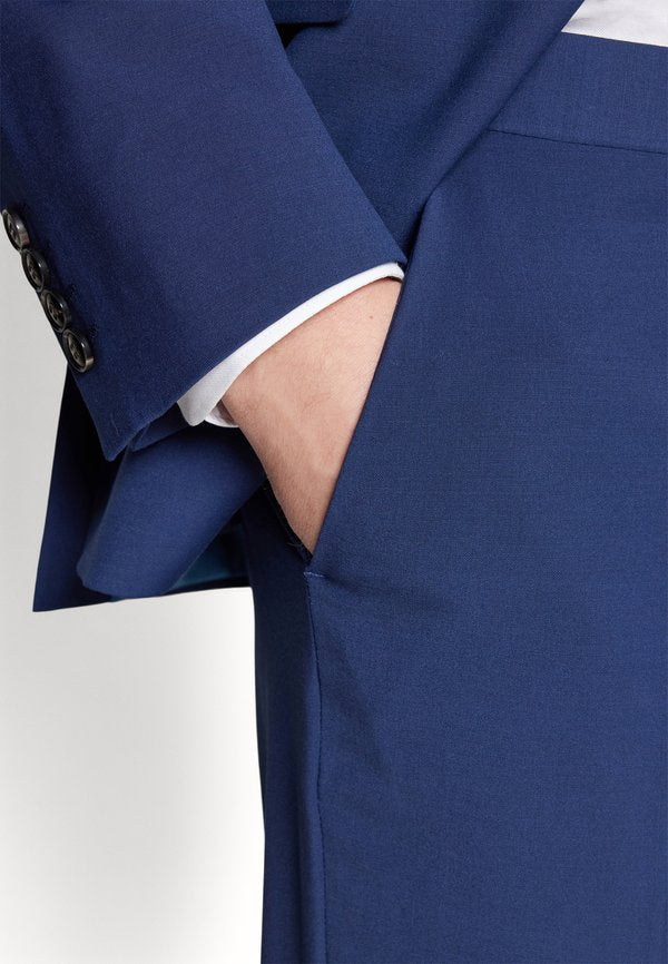 Isaac Dewhirst THE PREMIUM NOTCH FASHION SUIT