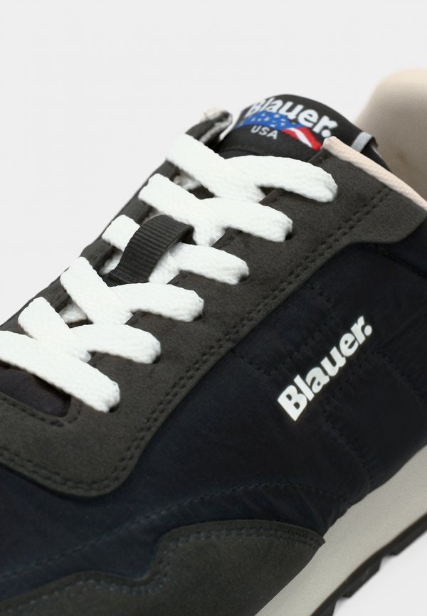 Blauer FALCON01