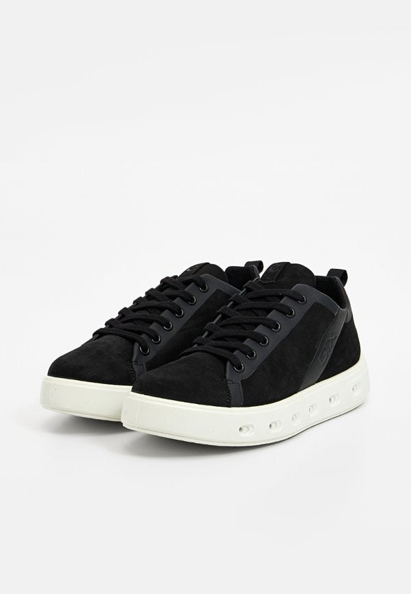 ECCO STREET 720
