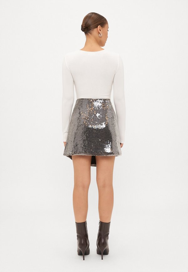 Vero Moda Petite VMNICHOLE WRAP SHORT SKIRT