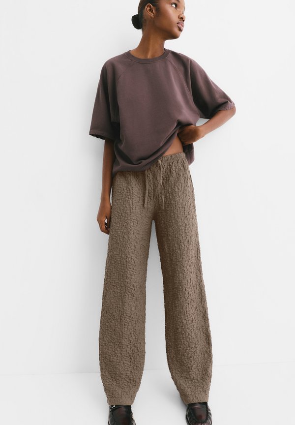 PULL&BEAR