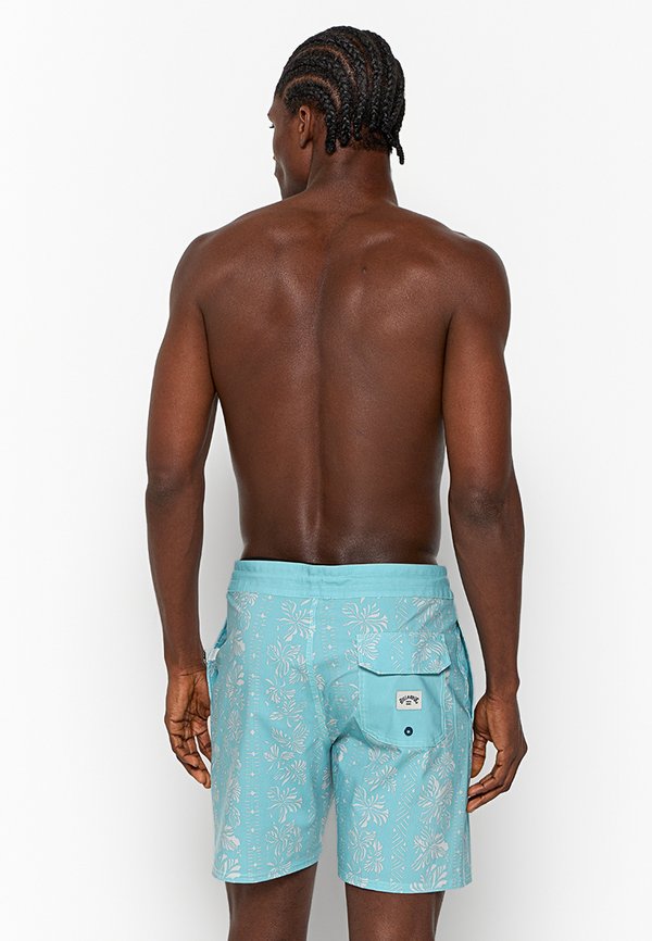 Billabong SUNDAYS