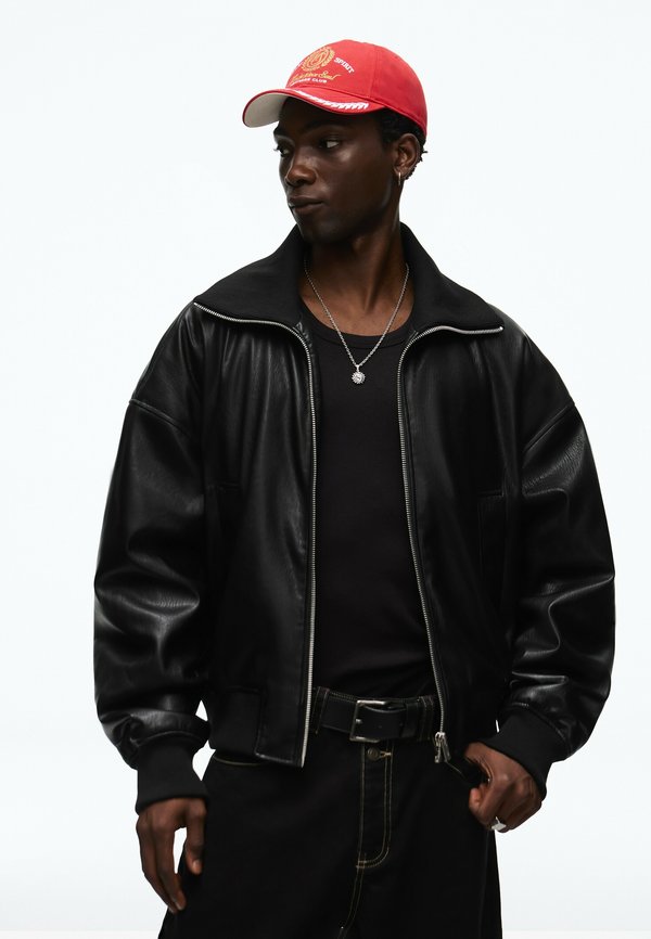 Bershka FAUX LEATHER RIB -  JACKET - Bomber Jacket - black