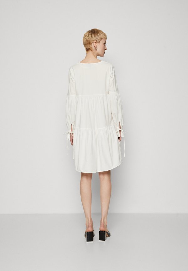 Vero Moda Tall VMCHARLOTTE FIA DRESS