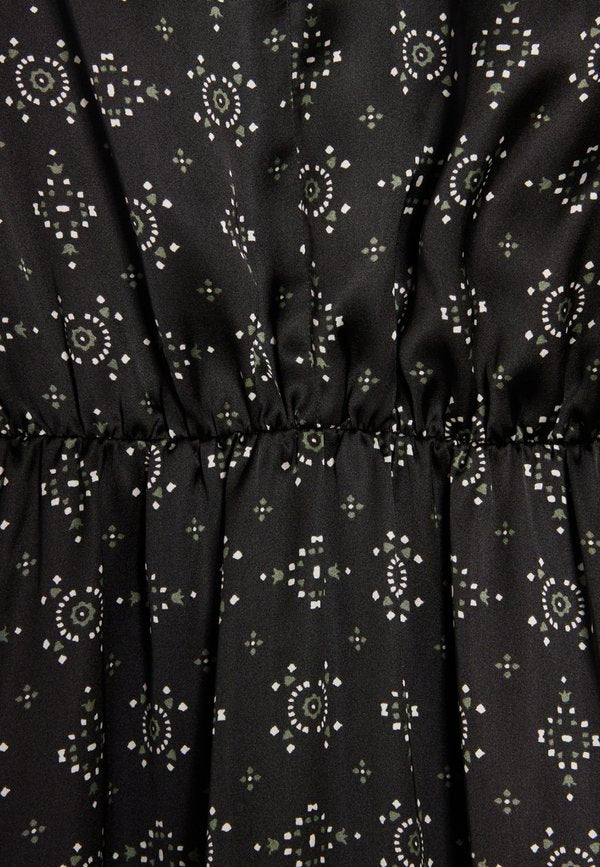 Claudie Pierlot RAGIA
