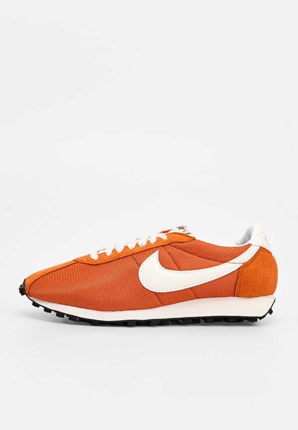 Nike Sportswear LD-1000