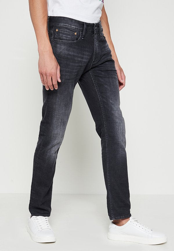 Denham RAZOR