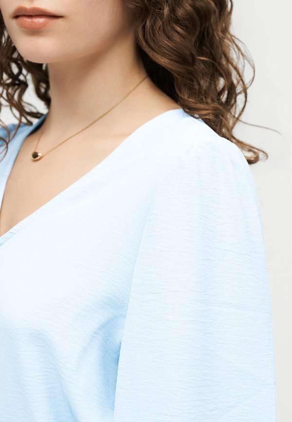 Vero Moda Petite VMALVA V NECK
