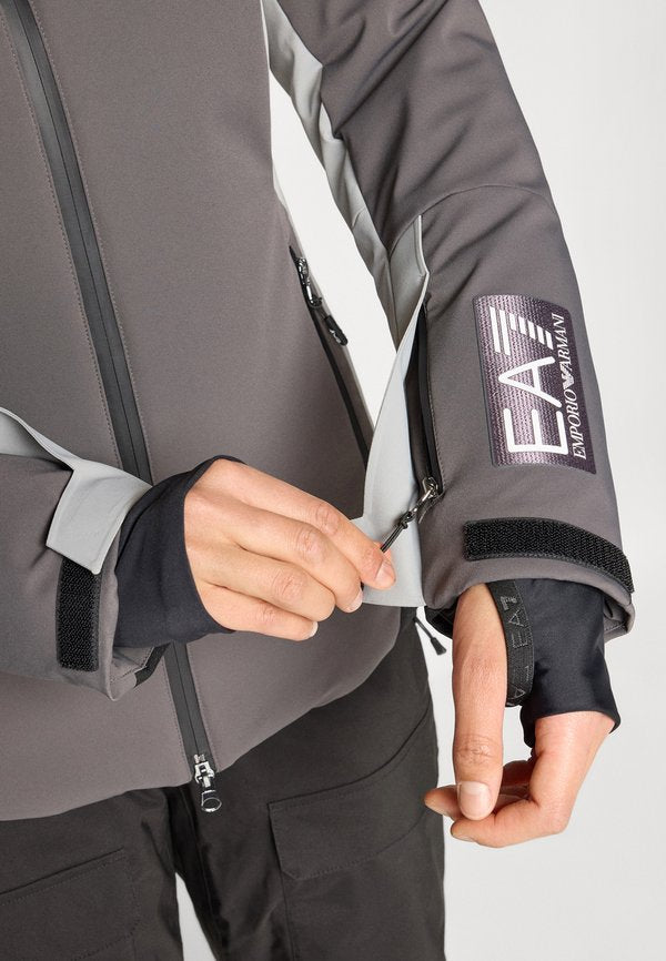 EA7 Emporio Armani