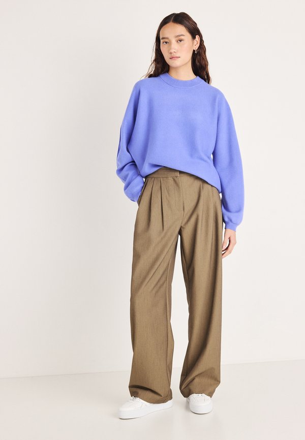 Gina Tricot SWEATER