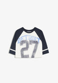 Bershka SHORT RAGLAN SLEEVE PRINT - T-SHIRT - Print T-shirt - white