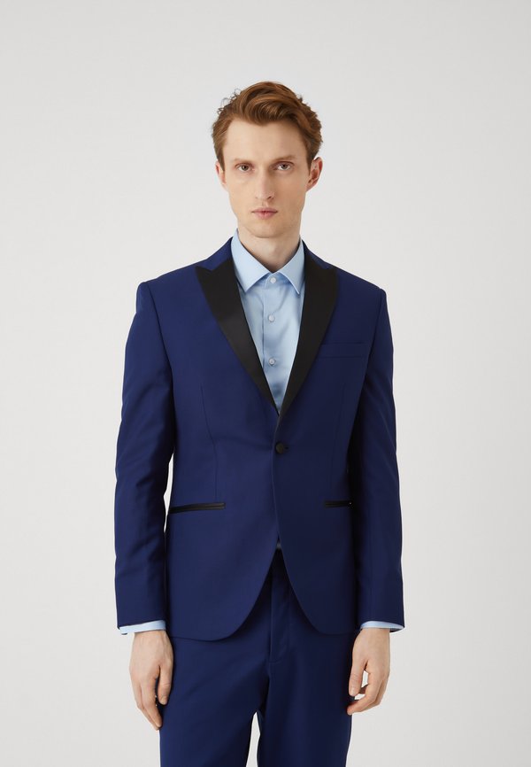 Isaac Dewhirst TUX SET