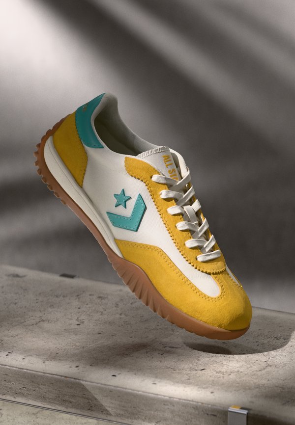 Converse RUN STAR TRAINER