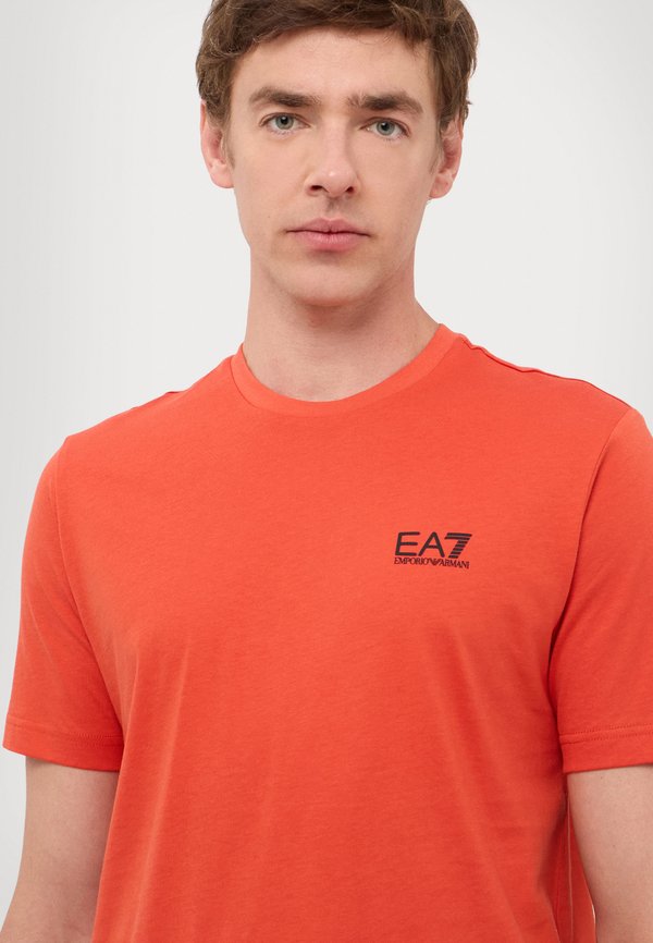 EA7 Emporio Armani TRAIN CORE TEE UNISEX
