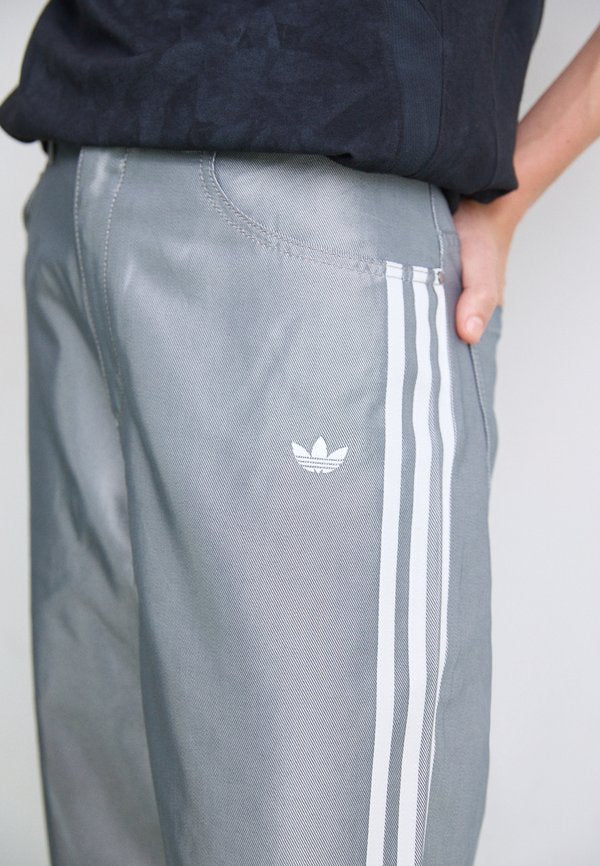 adidas Originals SHINE