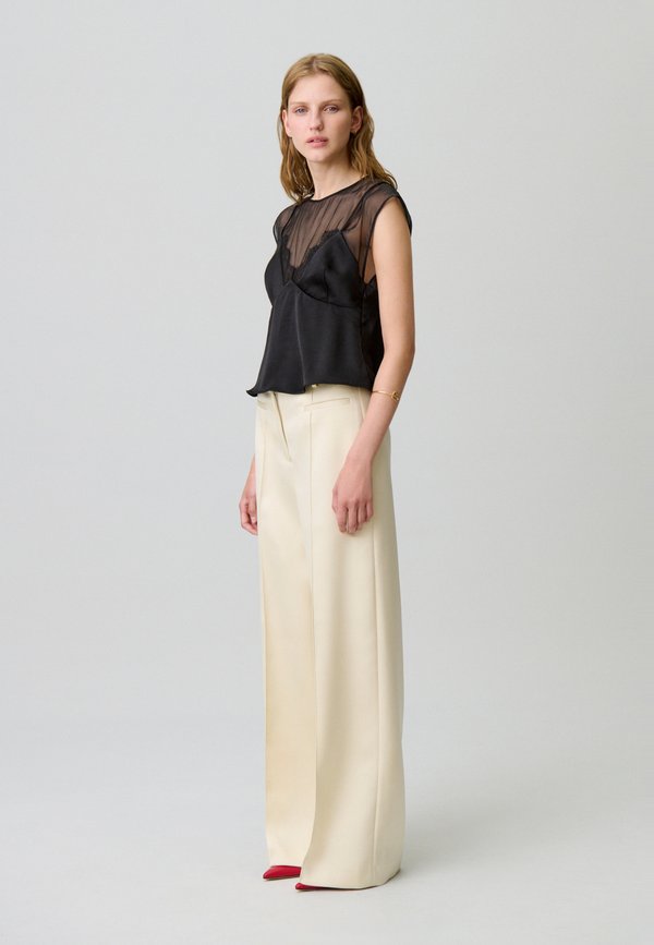 Claudie Pierlot